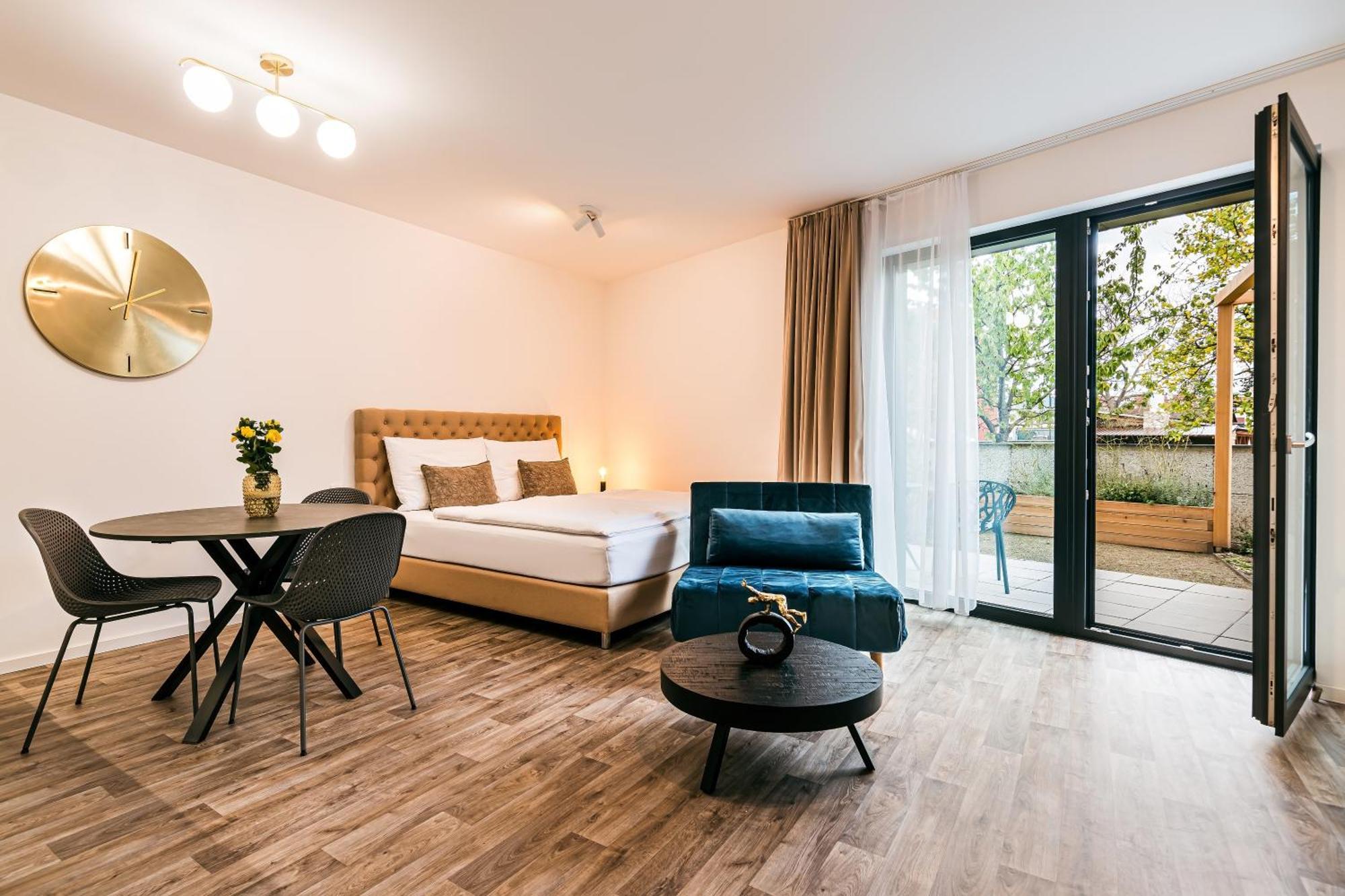 Apartman Mikulov Garden ภายนอก รูปภาพ